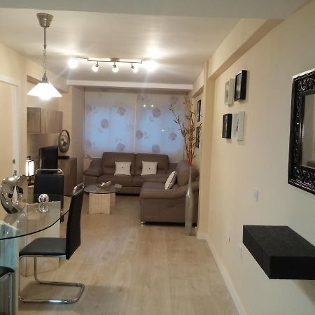 Piso Cerca De La Playa Apartment Malaga Exterior photo