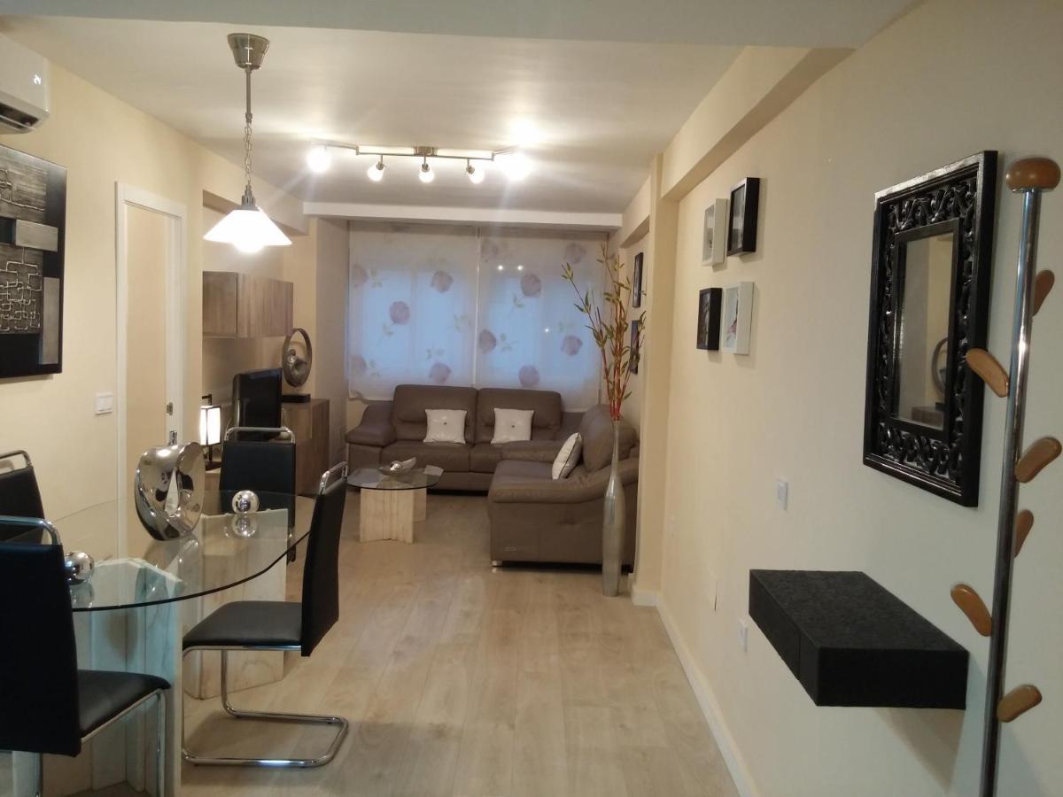 Piso Cerca De La Playa Apartment Malaga Exterior photo