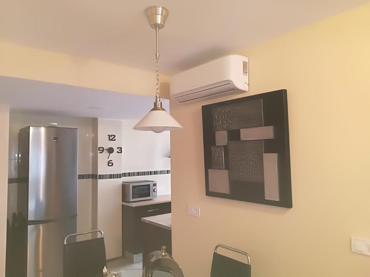 Piso Cerca De La Playa Apartment Malaga Exterior photo